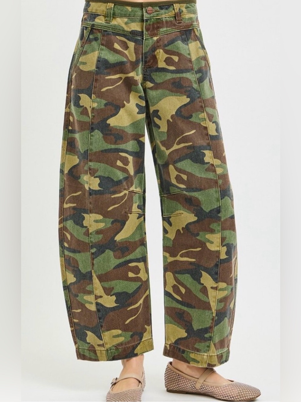 RISEN Slouchy Crop Barrel Camo Pants Jeans Size 2XL NWT 100% Cotton